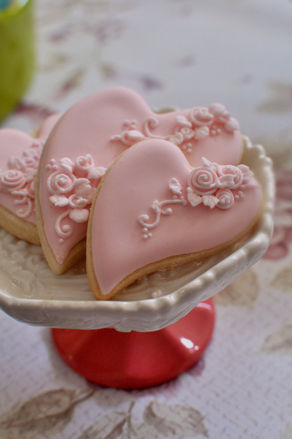 2-dozen-folk-art-heart-cookie-favor-shabby-chic-2-wedding-favors-bridal-showers-bridemaids-gifts-baby-showers-new.jpg