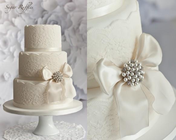 lace-sparkle-wedding-cake.jpg
