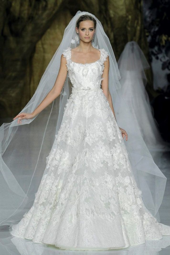 elie-saab-wedding-dress-2014-pronovias-bridal-7__full.jpg