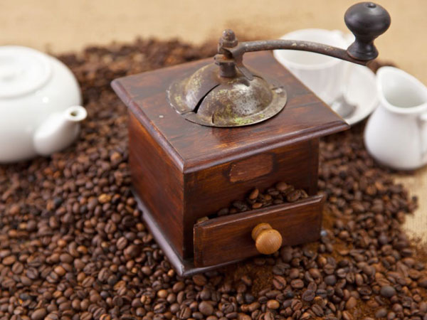 vintage-coffee-grinder.jpg