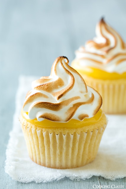 lemon-meringue-pie-cupcakes4+srgb.+c.jpg