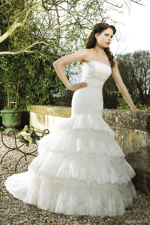 divina-sposa-wedding-gowns-2012.jpg