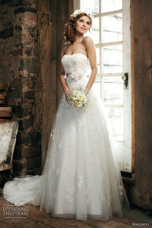 sincerity-bridal-gowns-2012-collection.jpg