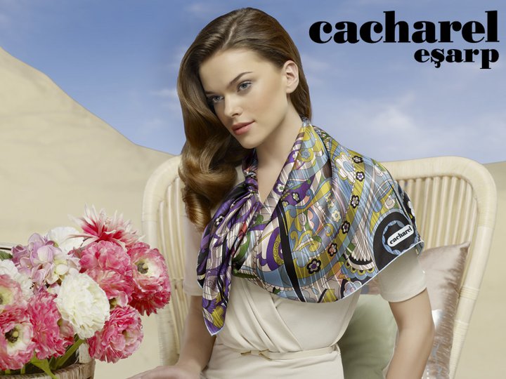 Cacharel-2011-E%C5%9Farp-Modelleri-13.jpg