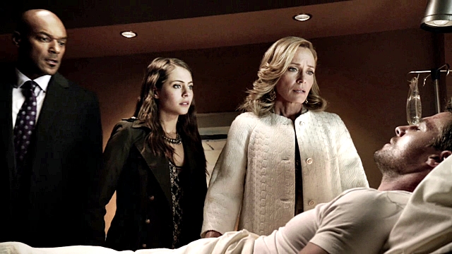 arrow-years-end-queencest-oliver-thea-queen-123.jpg