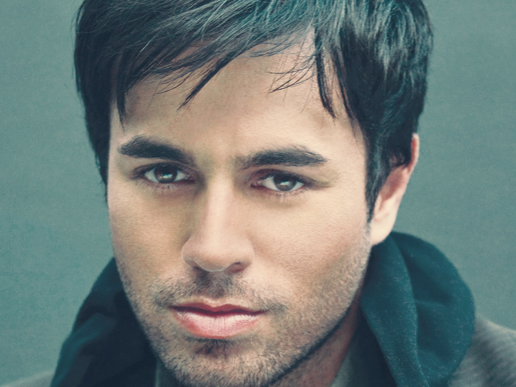 1024-enrique-iglesias-1+kopya.jpg