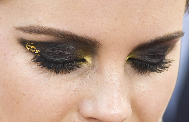 emma-watson-eye-make-up-at-the-new-york-premiere-of-harry-potter-pic-rex-features-78129816.jpg