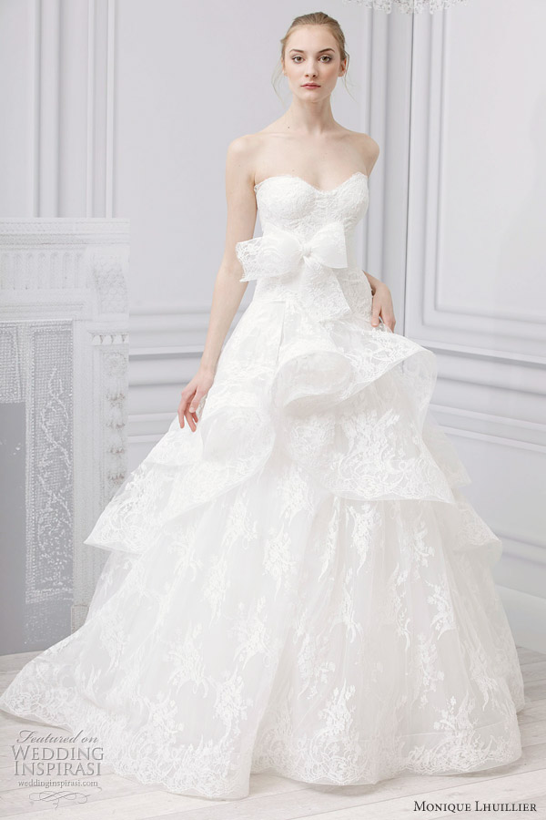 monique-lhuillier-belle-wedding-dress-spring-2013.jpg