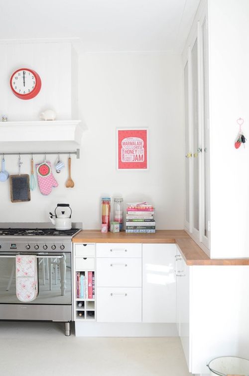 white-and-pink-kitchen.jpg
