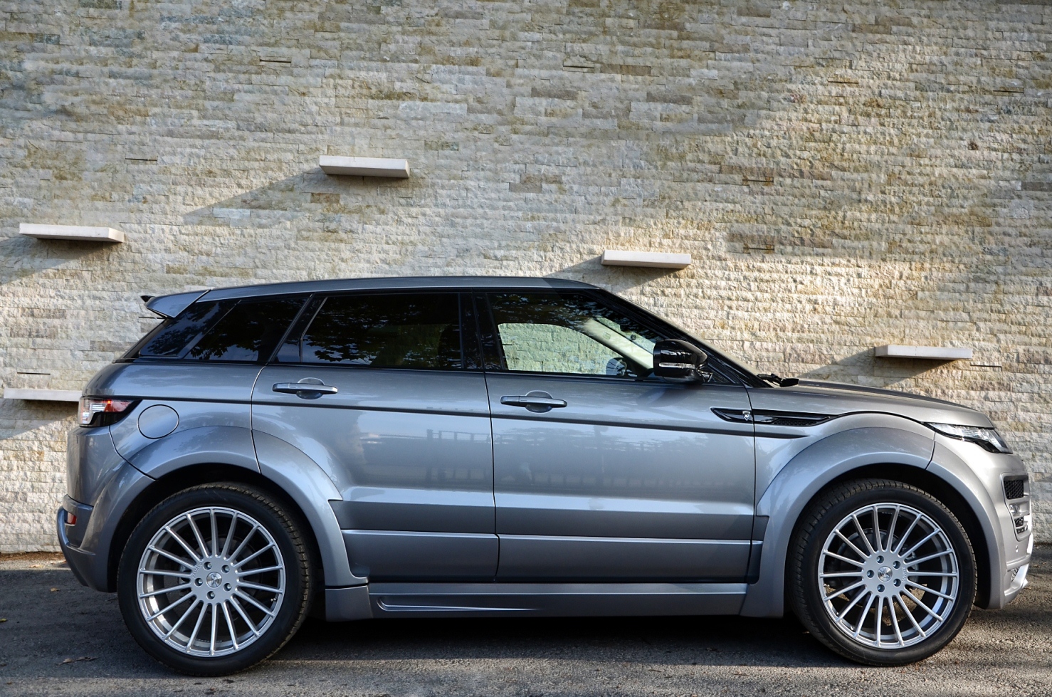 Hamann-Range-Rover-Evoque-4.jpg