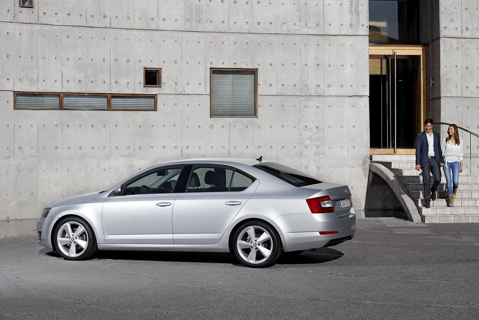 2013-Skoda-Octavia-Sedan-2.jpg