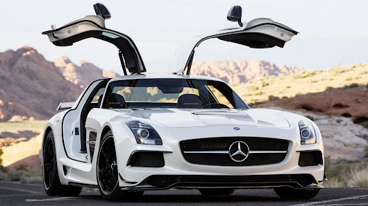 2014-Mercedes-SLS-AMG-Black-Series-01.jpg